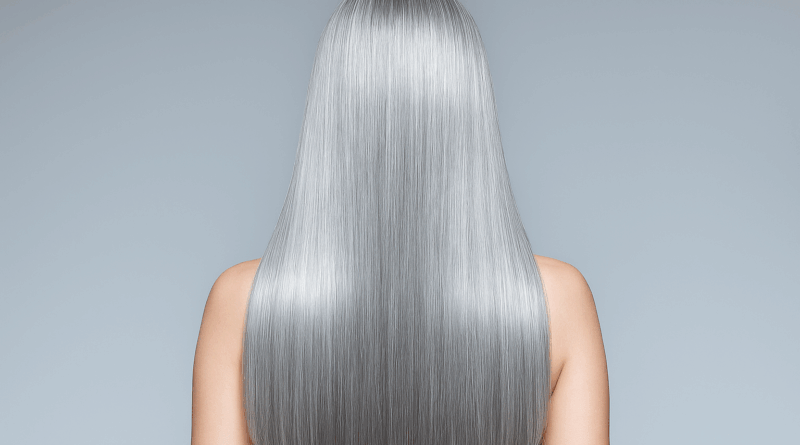 Mulher de costas com cabelos grisalhos lisos - imagem gerada por IA